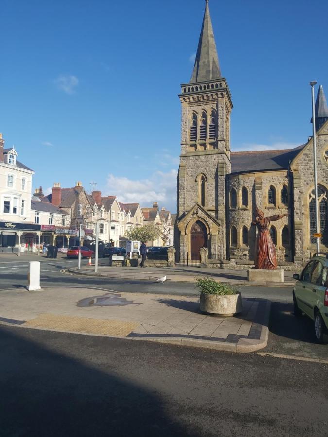 No 27 Chapel Street Guest House Llandudno Exteriör bild